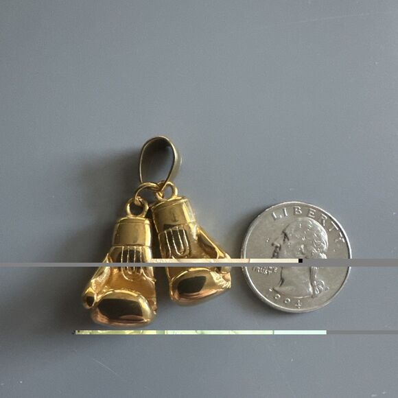 Boxing Gloves Pendant Gold Plated Stainless Steel 24 Inch Necklace Boxer Gift - Picture 3 of 6